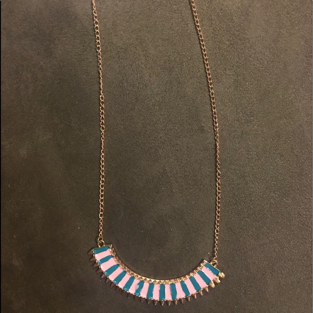 Tribal necklace